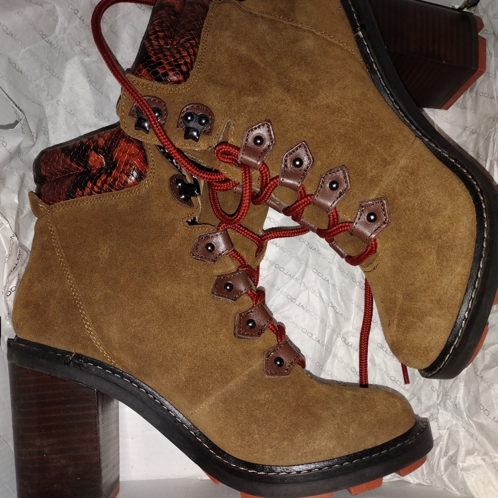 Aldo women boots, size 8.5